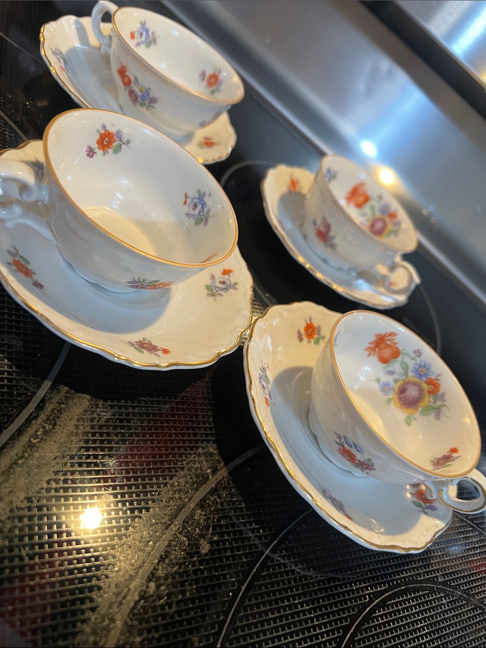 Bavaria Schumann White Porcelain Tea Cup Saucer Set w Floral Pattern Gold Trim
